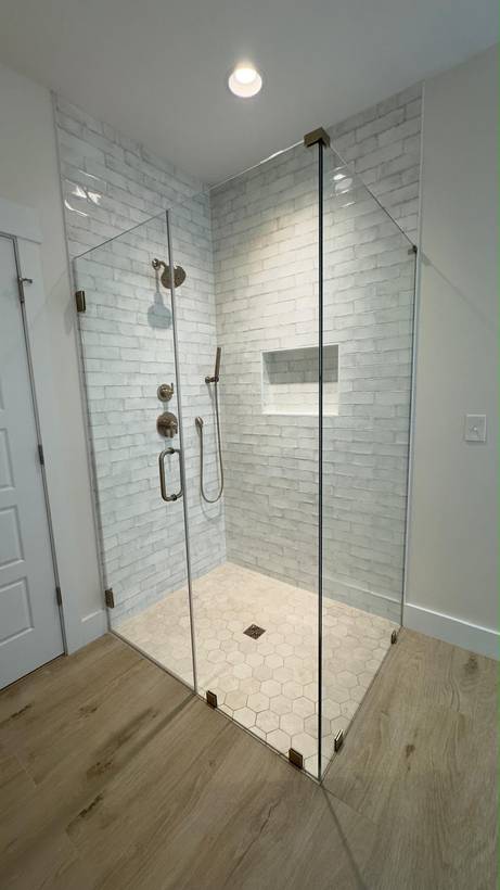Tile installed on an IRC Homes job